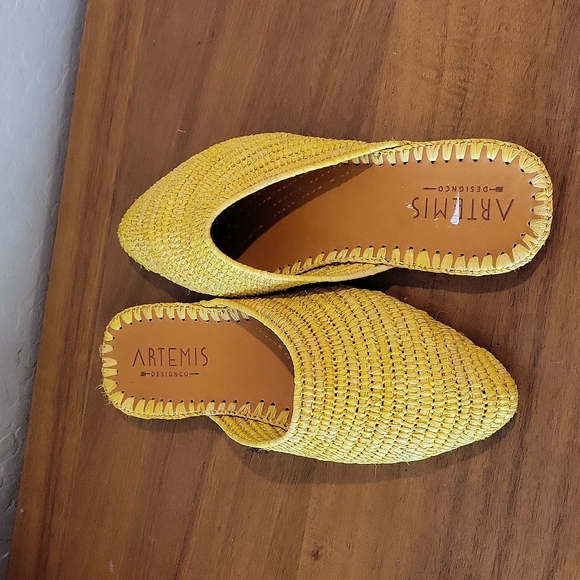Artemis Design Co. Raffia Babouche  Mules Yellow Exclusive Madewell Size 8 - Picture 8 of 9